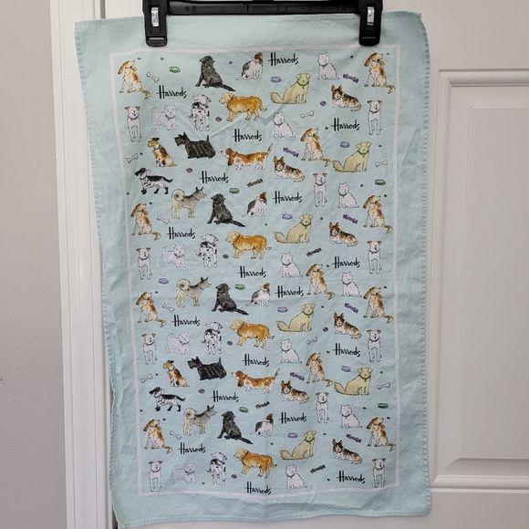 Harrods Light Blue Dog Pet Bandana Handkerchief Dog Breeds Cartoon 18" X 27.5" - Picture 2 of 8